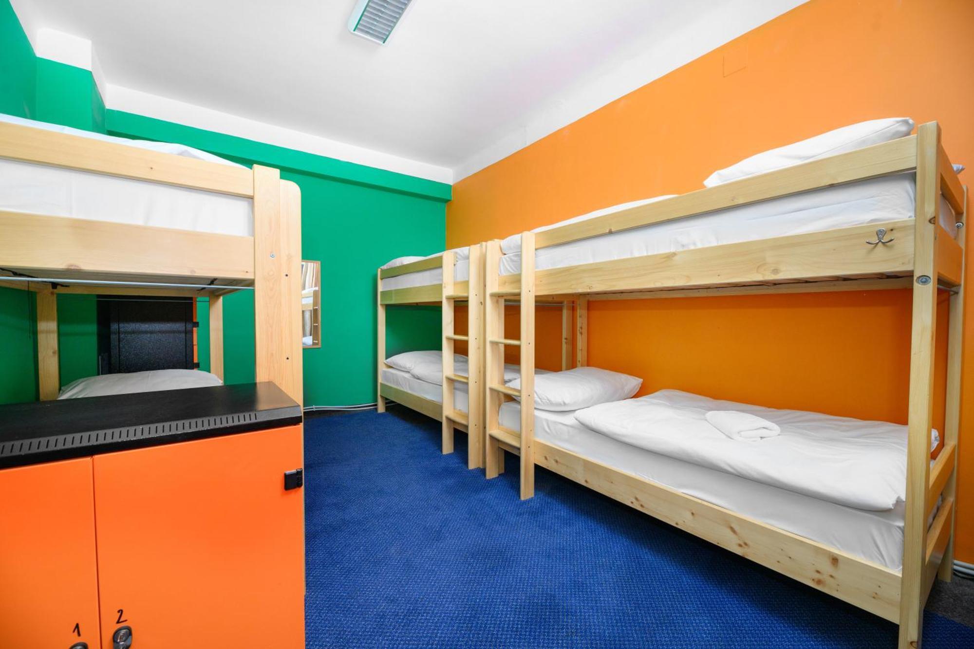 Benedikt City Center Hostel Praga Zewnętrze zdjęcie