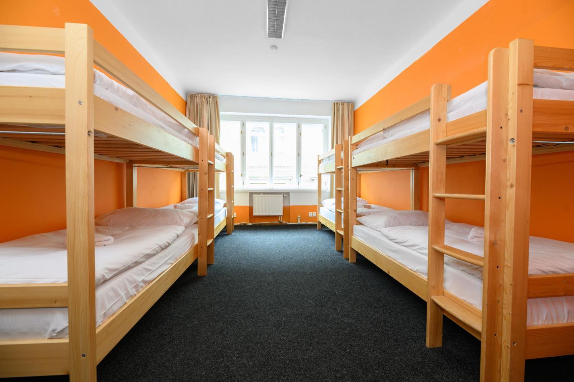 Benedikt City Center Hostel Praga Zewnętrze zdjęcie